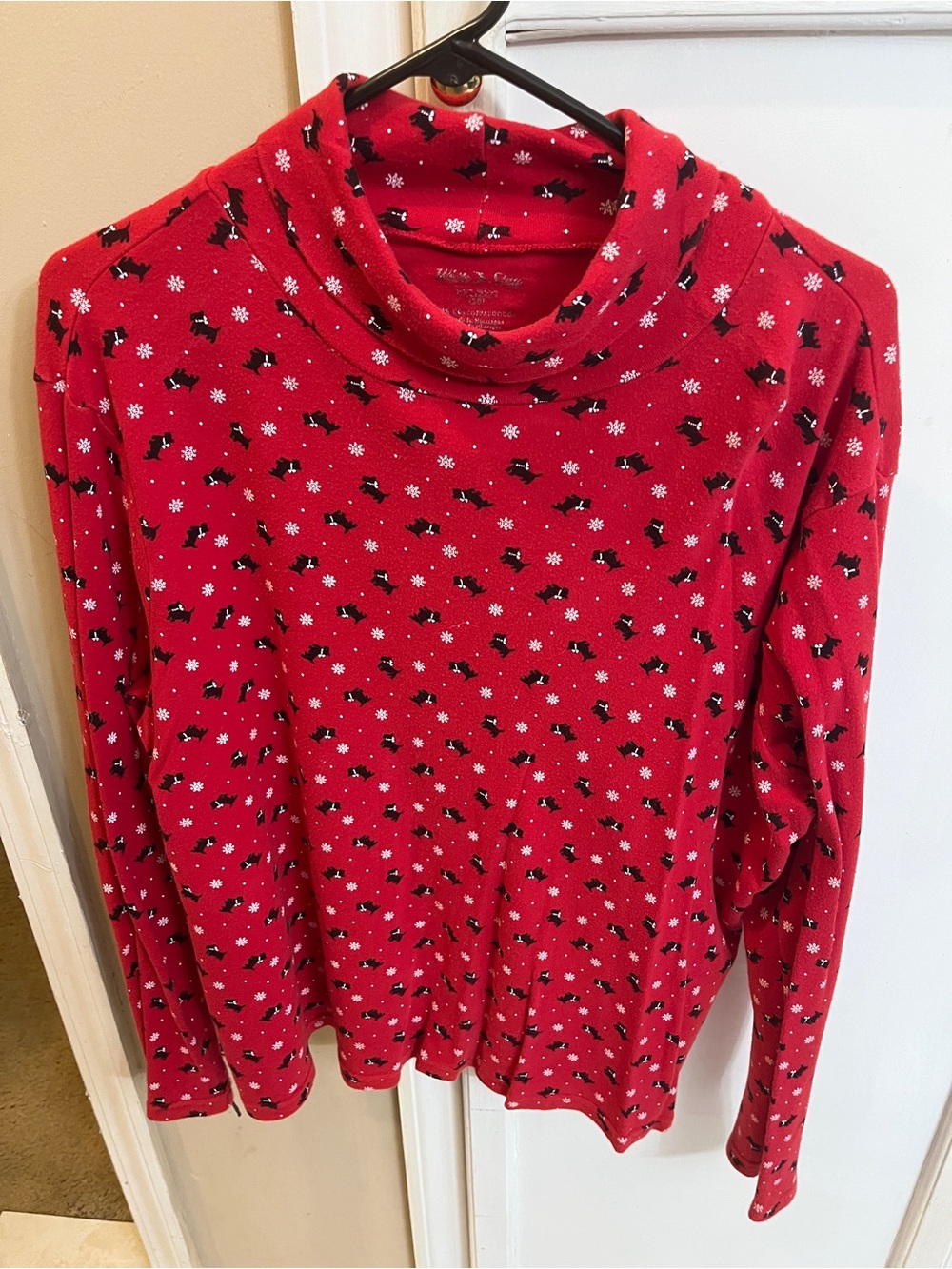 Women’s Red Turtleneck Long Sleeve Top with Snowflake & Scottie dog  Print. 2x